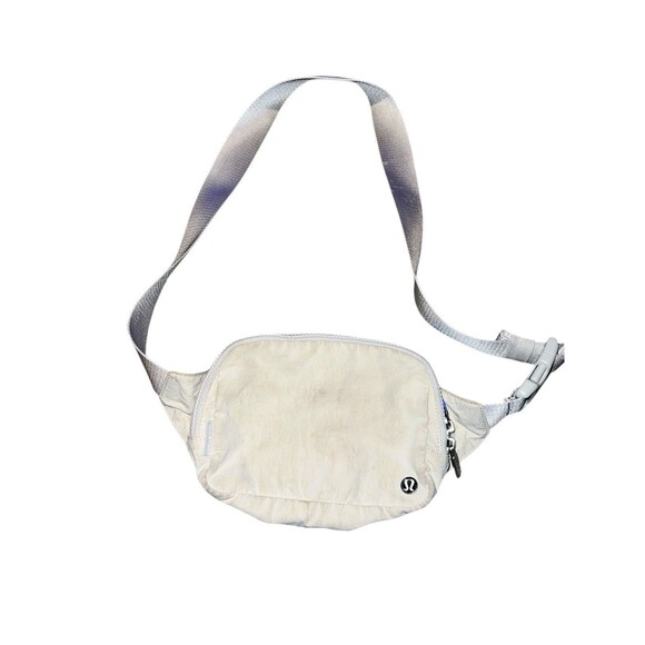 Lululemon Everywhere Belt Bag Bum Bag Fanny Pack Opal - Picture 1 of 4